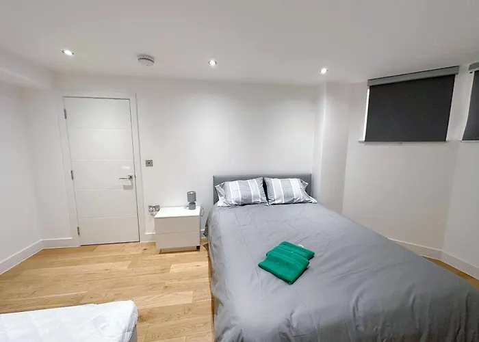 Massive Flat Near Greenwich Park