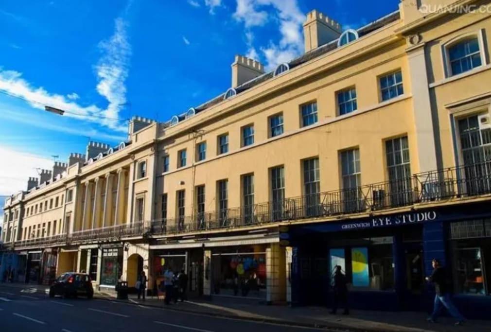 Massive Flat Near Greenwich Park Apartment *