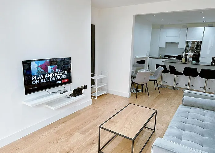 Massive Flat Near Greenwich Park